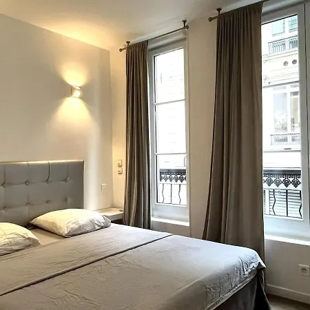 Goodguest Montorgueil Bail Mobilite * Parigi